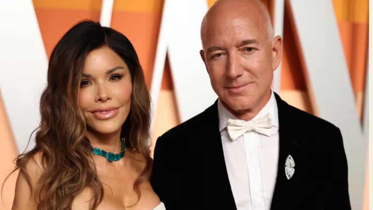 Internet Asks If Jeff Bezos’ Wedding Invitation ‘Was Made In MS Paint?’
