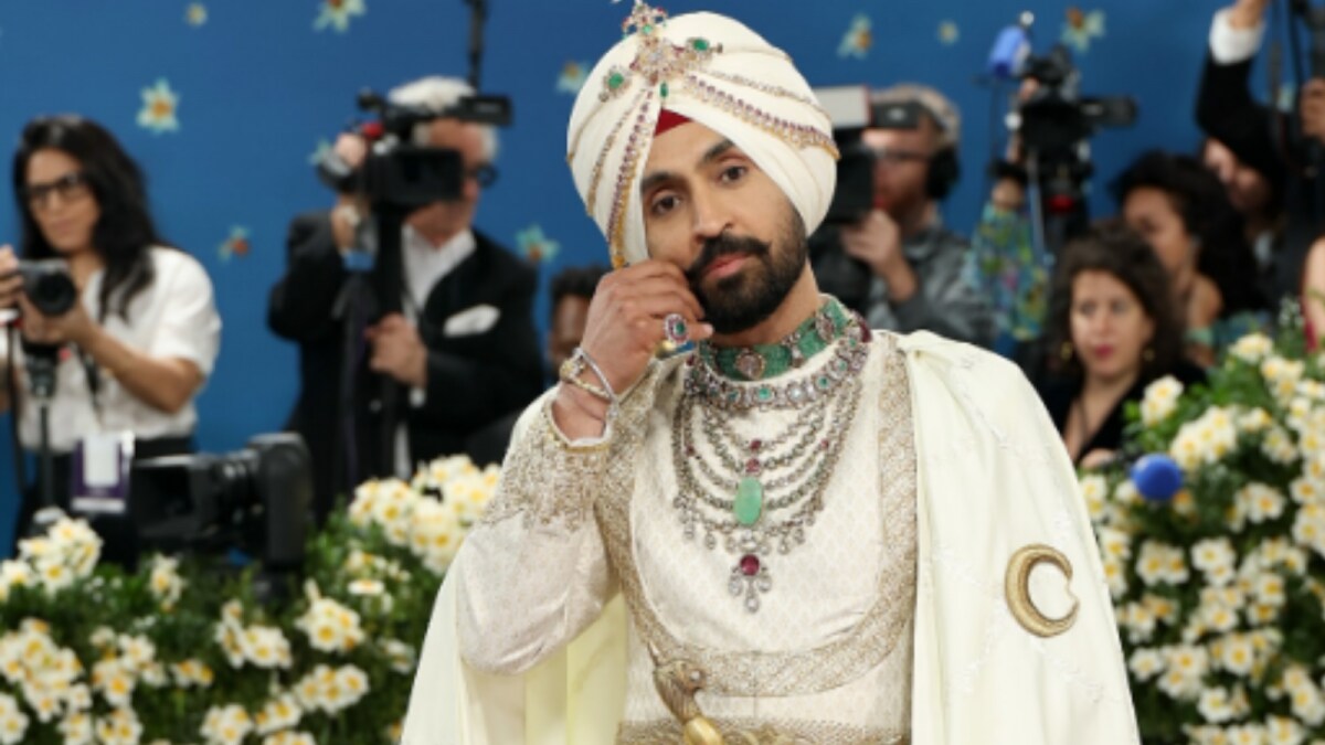 Diljit Dosanjh Sneaks Kirpan into Met Gala with Shakira's Help