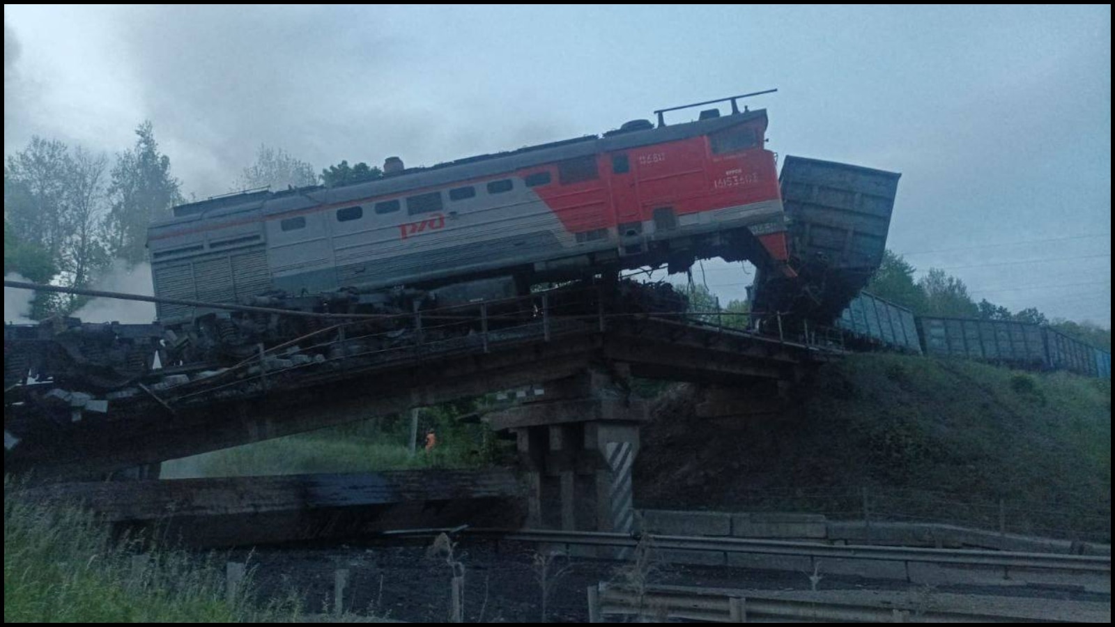 Scenes Of Chaos Caught On Camera As Russian Bridge Collapse Kills 7 Ahead Of Ukraine Peace Talks
