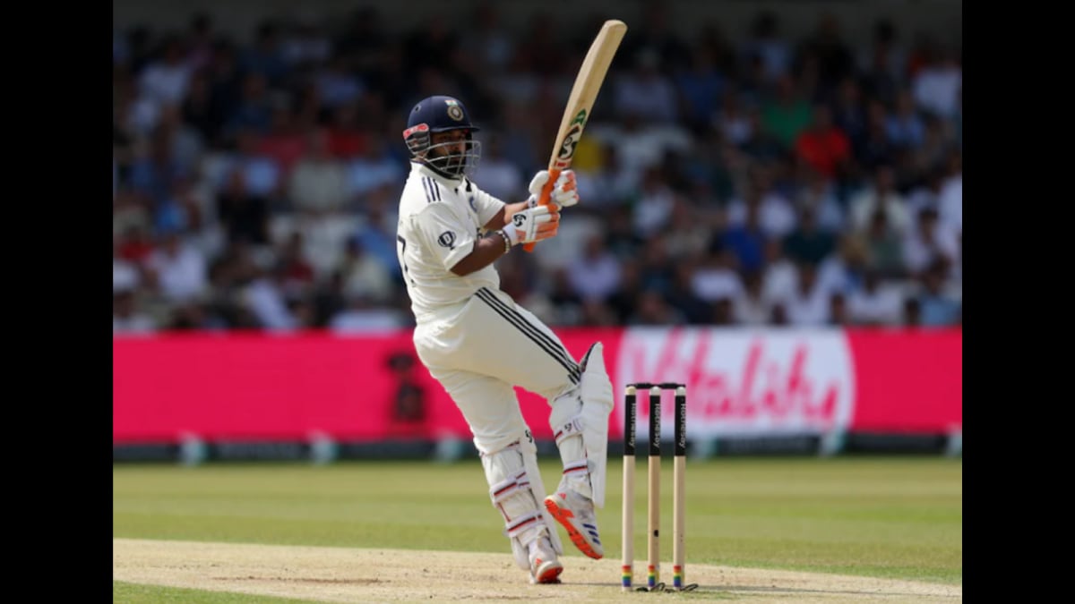 Karun Nair's Return Criticized After Poor Test Performance