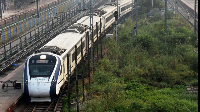 The Railways said that the Vande Bharat is halted only where doctors and ambulances are available. (Representative/PTI)