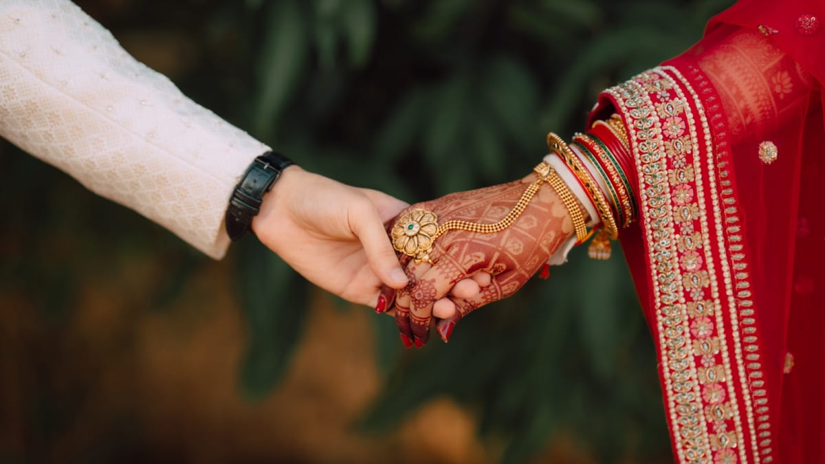 Married 4 Times In 37 Days: Man Exploits Loophole In Law To Get 32 Days Paid Leave