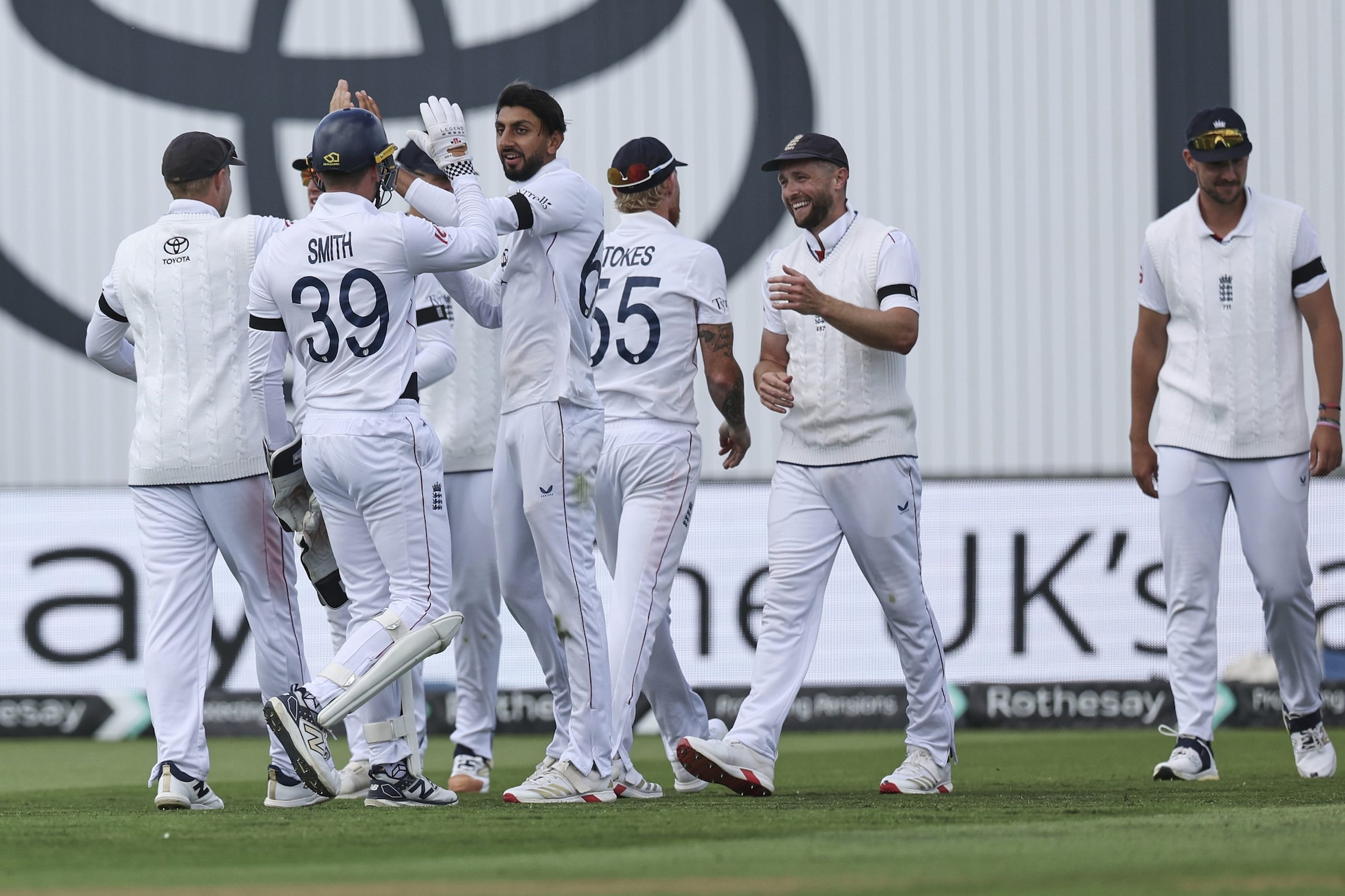 England's Shoaib Bashir then cleaned up the tail, as England finally bowled out India for 587 runs (AP) England's Shoaib Bashir then cleaned up the tail, as England finally bowled out India for 587 runs (AP)