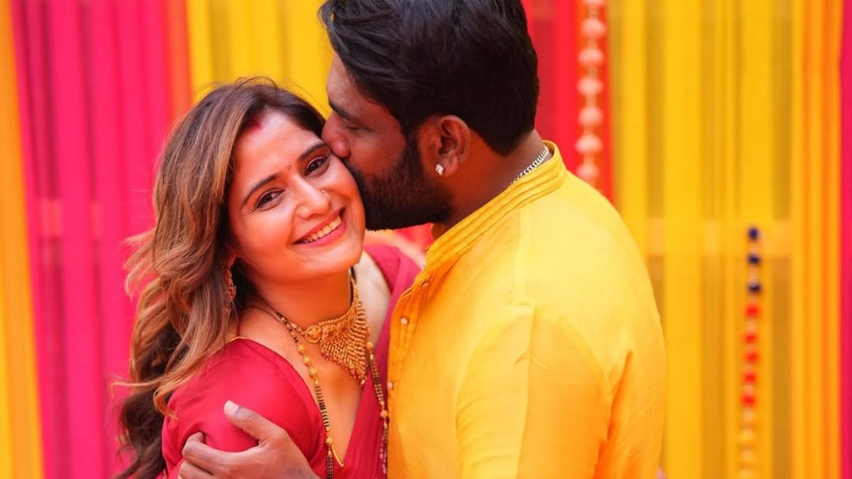 Arti Singh Shares Sweet Note for Husband on Instagram