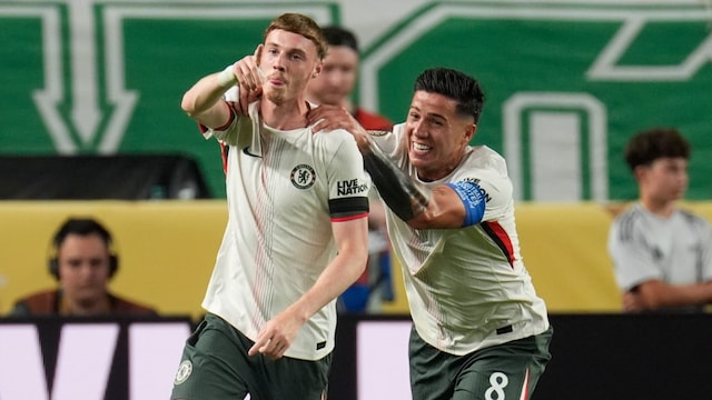Cole Palmer (left) celebrates scoring his side's first goal against Palmeiras. (AP Photo)
