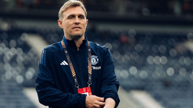 Darren Fletcher with Manchester United (X)