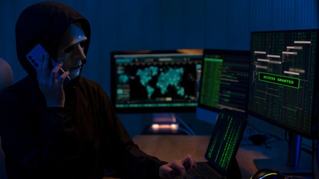 The syndicate baited victims through fake pop-up alerts like--“Your system is infected,” “Call Microsoft Support Now”.