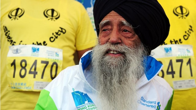 Fauja Singh, also known as Turbaned Torpedo and dubbed the world's oldest marathoner, died in a road accident. (AFP)