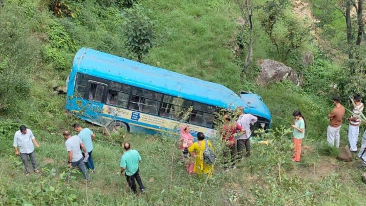 Bus Plunges into Gorge in Himachal Pradesh; 5 Dead, 20 Injured