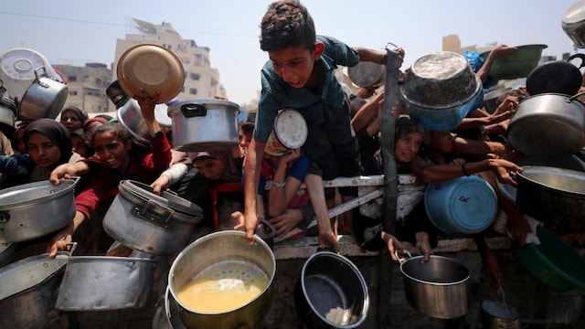 Israel announces humanitarian pause in Gaza Strip (Reuters Image)