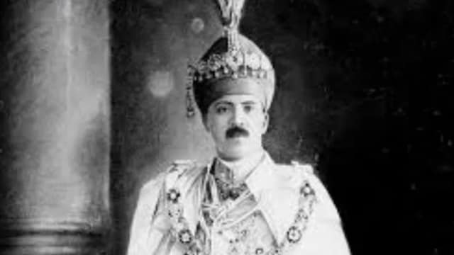Amid the scandal, Mehboob Ali Khan hid the Jacob Diamond in an old shoe and years later, Mir Osman Ali Khan found it and used it as a paperweight, indifferent to its worth. (News18)
