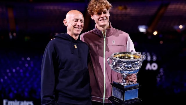 Jannik Sinner reunited with his old fitness coach Umberto Ferrara (X)