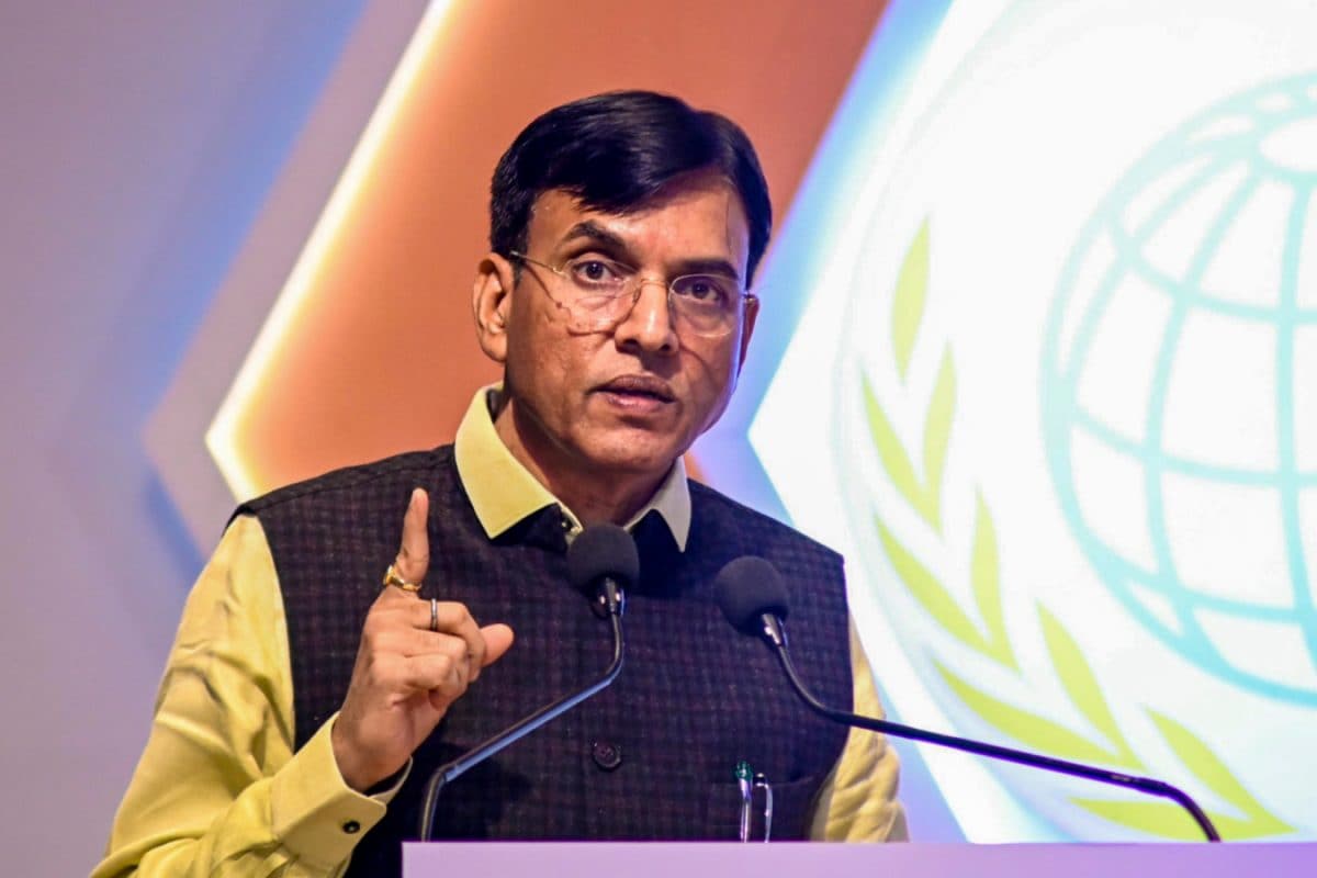 Sports Minister Vows To Address India's Football Crisis Following Meeting With Stakeholders