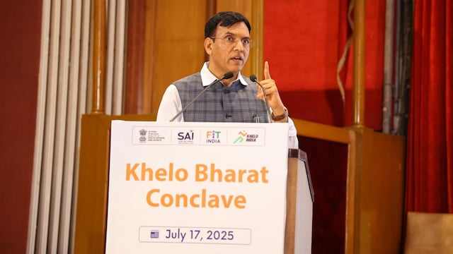 Mansukh Mandaviya at the Khelo Bharat Conclave (X)