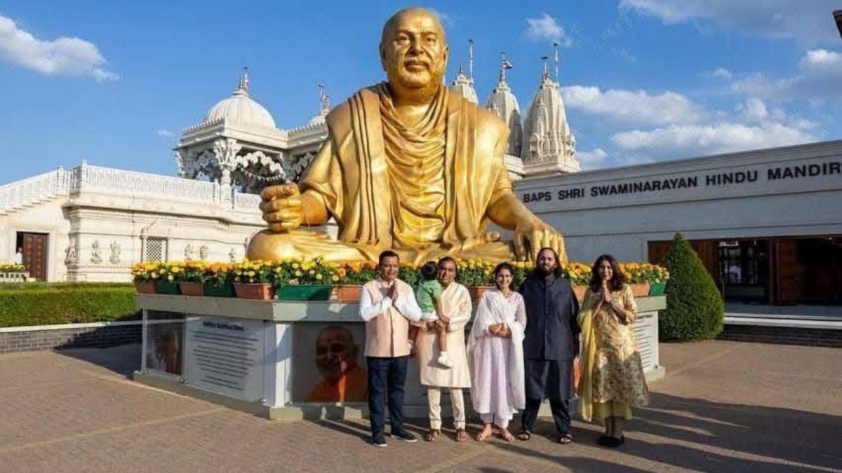 Ambanis Visit London Temple on Wedding Anniversary