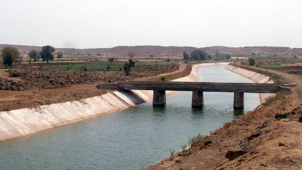 Gujarat Shuts 5 Narmada Canal Bridges, 36 More To Be Repaired | Auto News