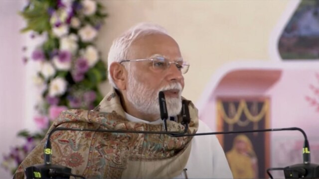  YouTube/NarendraModi)