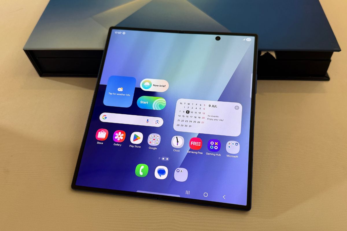 Samsung Galaxy Z Fold 7 First Look Samsung Galaxy Z Fold 7 First Look