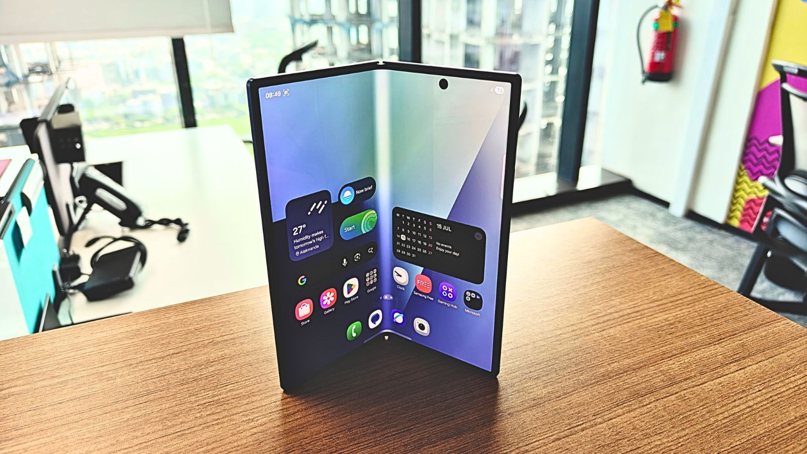 Samsung Tri-Fold Phone 