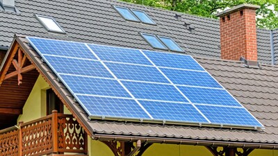 Gujarat Crosses 5 Lakh Rooftop Solar Installations, Hits 1,879 MW