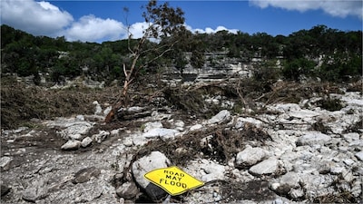 Officials particularly warned residents living on ground floors or in basement flats to relocate to safer areas