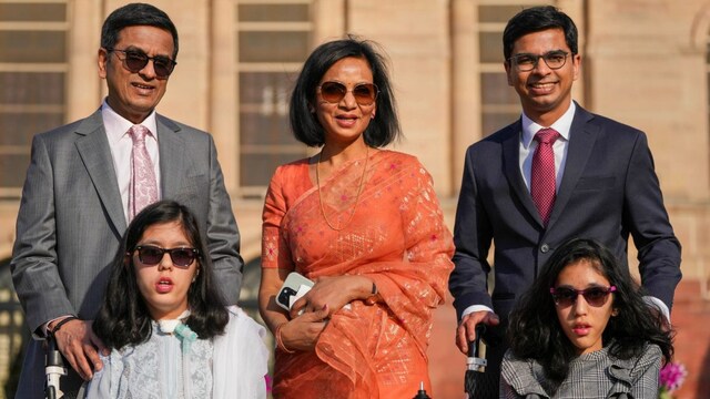  Chief Justice of India DY Chandrachud with family at the President House, in New Delhi, Monday, March 4, 2024. (PTI Photo/Ravi Choudhary)(