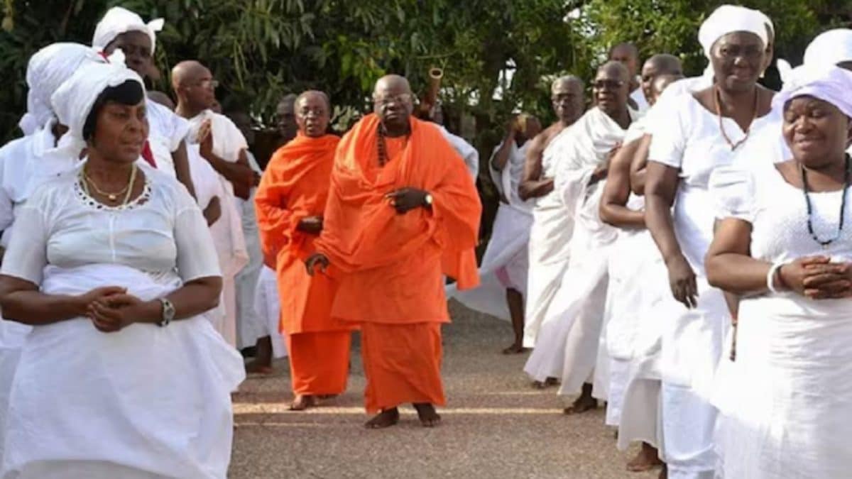Swami Ghanananda Saraswati: How A Ghanian Became The First Hindu Saint Of African Descent