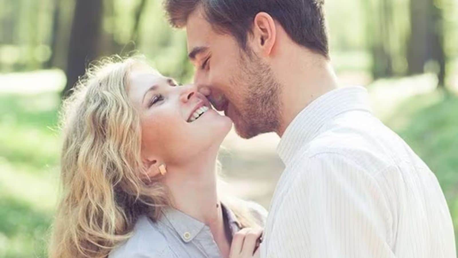 Why Men Can Date Younger But Women Can't? Gen Z Challenges Age-Gap Taboos | Lifestyle News - News18