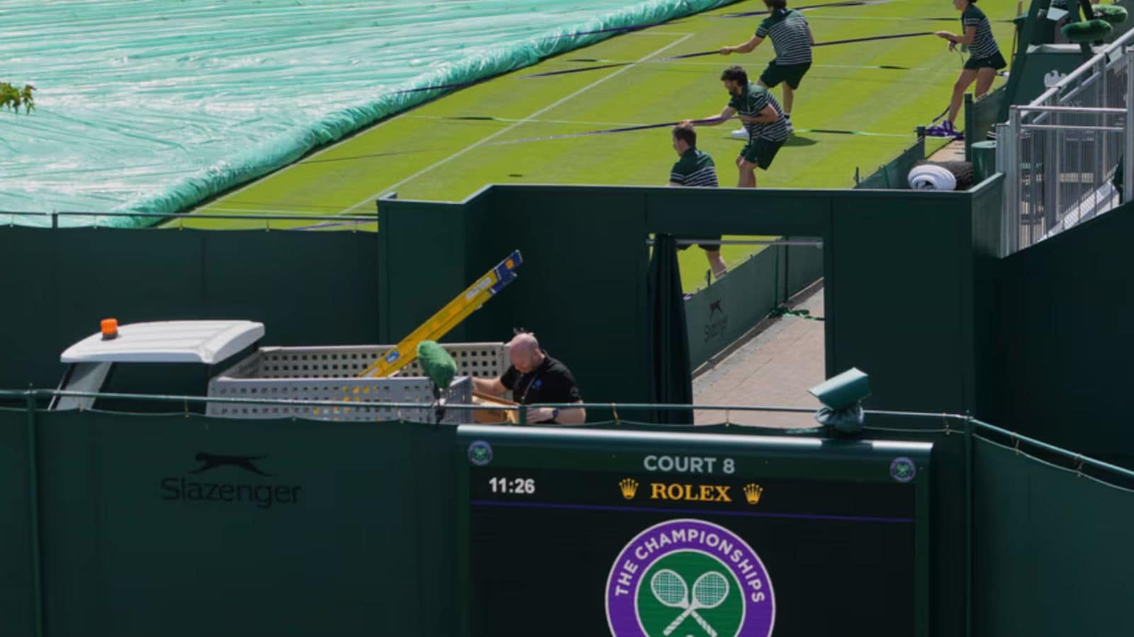 Wimbledon 2025 Semifinal Paused Twice As Fans Collapsed, What Happened
