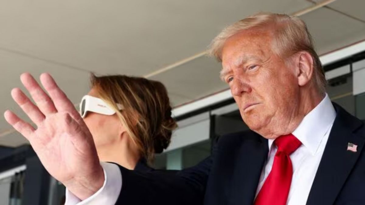 Loud Boos Erupt As Trump Appears On Jumbotron At 2025 FIFA Club World Cup Final | Watch