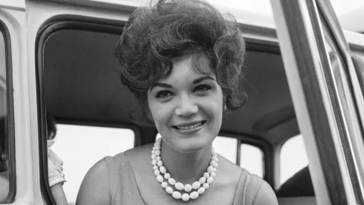 Connie Francis, Golden Era Singer, Dies at 87.