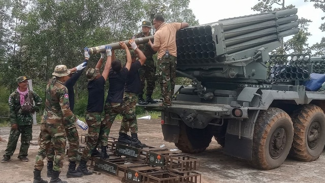 Cambodian soldiers reload the BM-21 multiple rocket launcher in Preah Vihear province on July 24, 2025. (AFP)