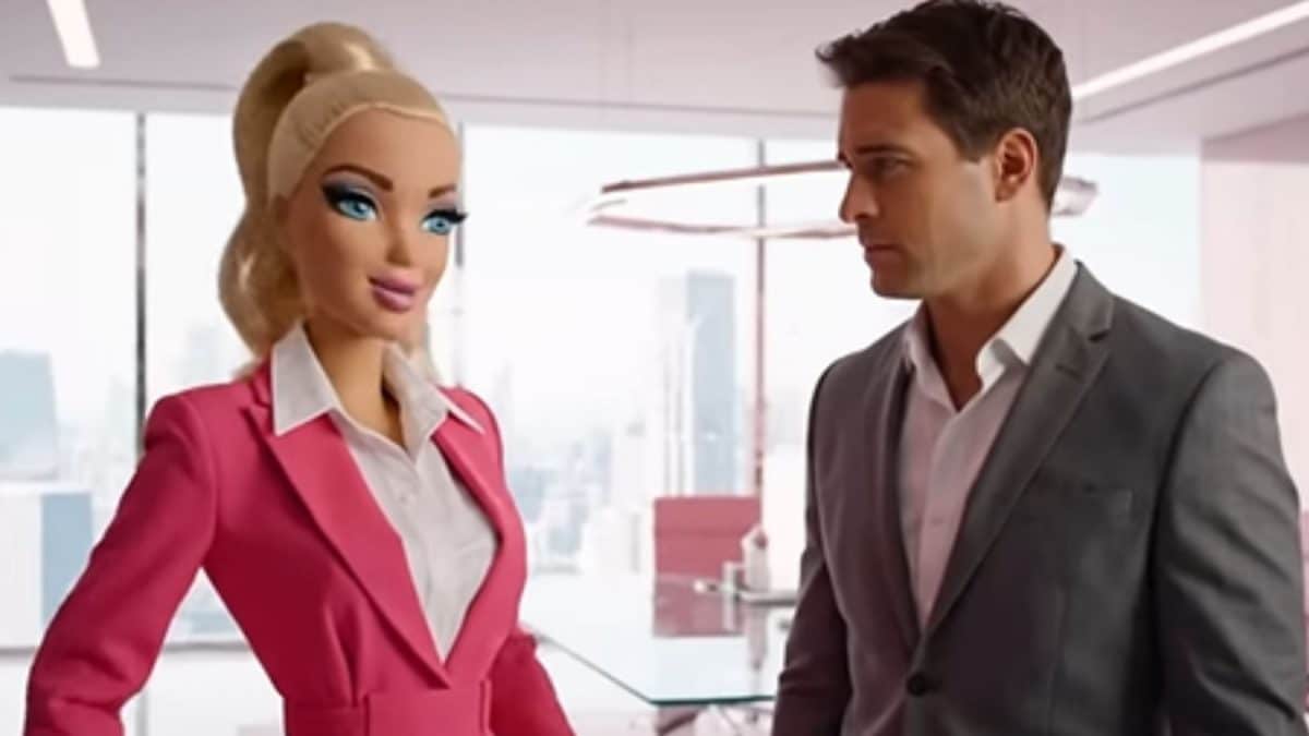 Barbie's Clever Reply To Weekend Work Call Goes Viral