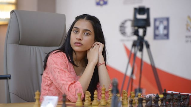  Andrei Anosov/FIDE)