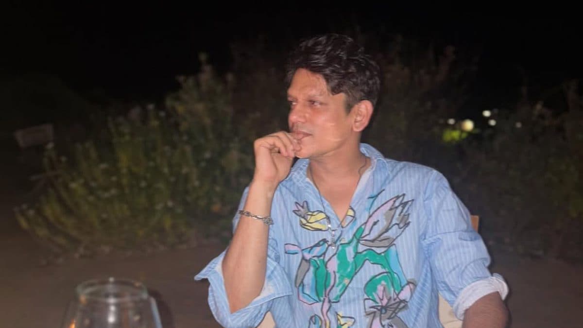 Guess Who Was Vijay Varma’s Surprise Dinner Companion In Sri Lanka