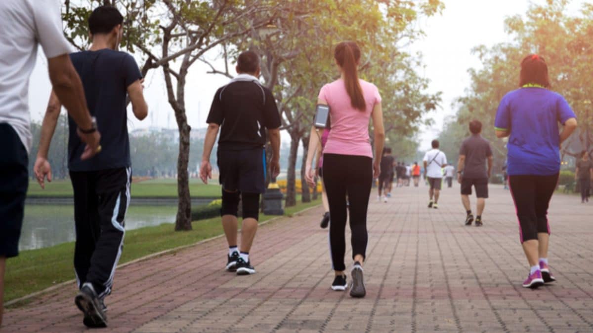 Japan’s 30-Minute Walking Trick That Helps You Lose Weight Quicker