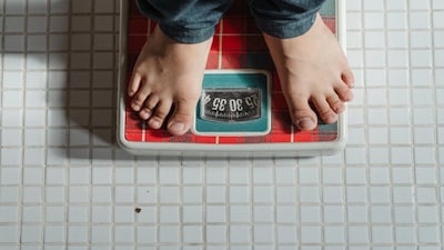 A 2025 meta-analysis comparing tirzepatide (Mounjaro) and semaglutide (Wegovy) found that patients on tirzepatide lost on average 11.4% of their body weight, compared to 7.3% for those on semaglutide. Representational image