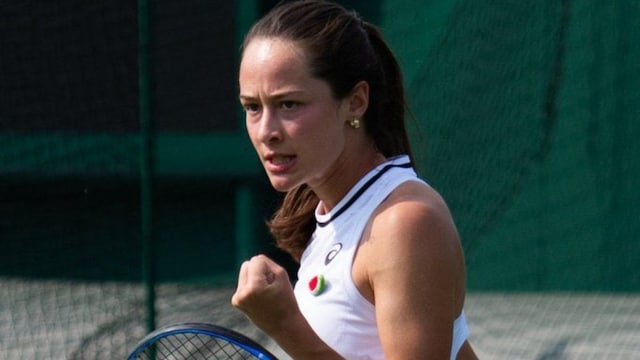 Turkey's Zeynep Sonmez at Wimbledon (X)