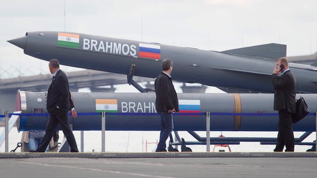 Powered by a scramjet engine, Brahmos-2 maintains hypersonic speed for extended periods using atmospheric oxygen. (Representative/AP)