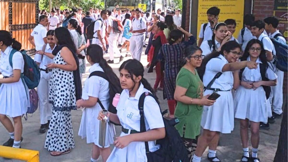 CM Shri Admission Test 2025: Admit Cards Released At edudel.nic.in, Exam On Sept 13 | Education and Career News