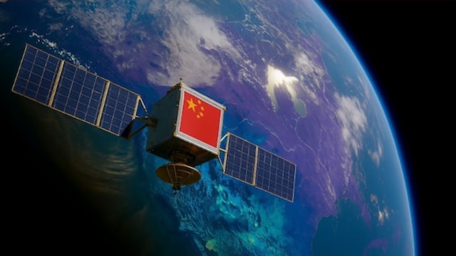 Space expert Jonathan McDowell noted that China has never utilised an orbit with such a low inclination before. (Representative/News18 Hindi)