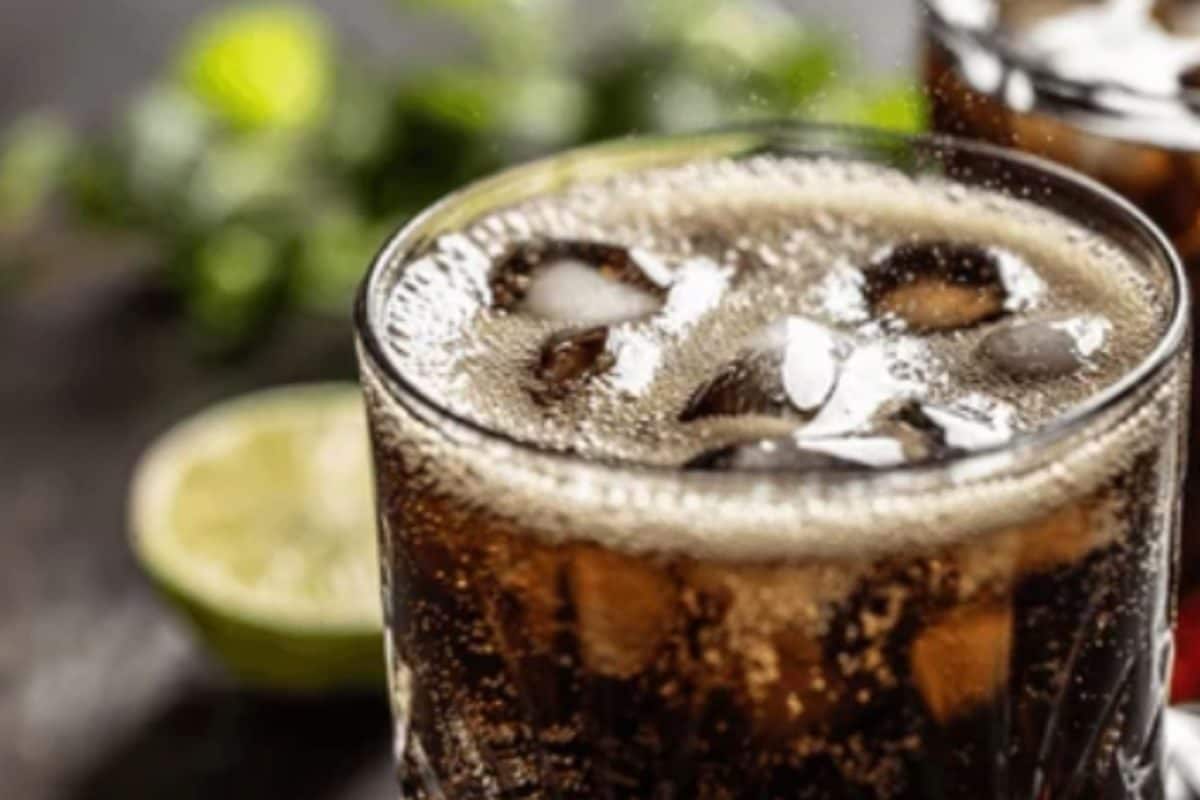 Is Cold Drink Really A Cure For Acidity? Here’s What Expert Says