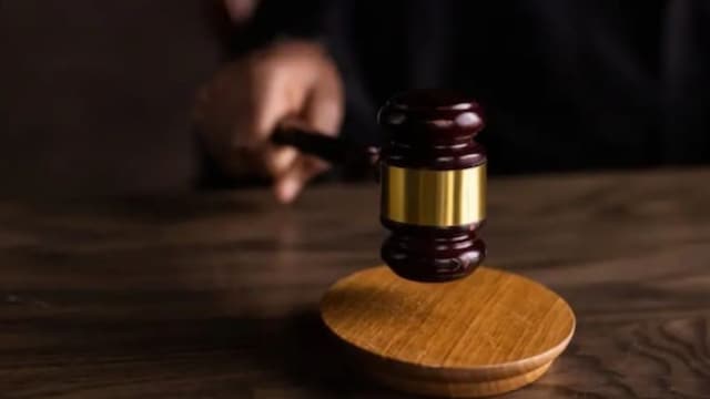 The court's final warning issued on July 2 was ignored by the corporation, leading to the current confiscation order. (Representative/News18 Hindi)