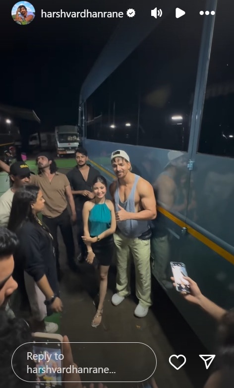 Harshvardhan Rane Wins Hearts As He Poses With Fans During Film Shoot ...