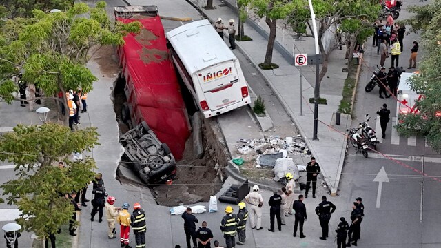 The incident took place in Jalisco State and prompted an immediate response from emergency services. (AFP photo)
