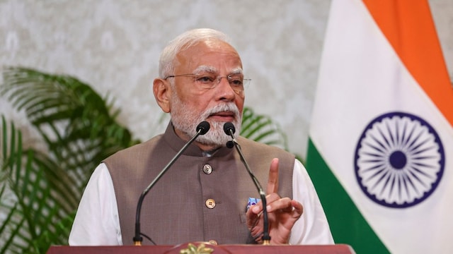 Prime Minister Narendra Modi addresses a joint press statement after delegation level talks with Maldivian President Mohamed Muizzu.