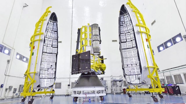 The satellite will lift-off on a GSLV-F16 from Satish Dhawan Space Centre in Sriharikota. (News18)