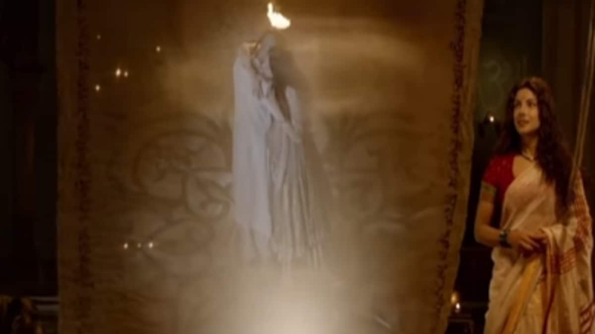 Bhansali's Bajirao Mastani Scene Goes Viral After Coldplay Kiss Cam