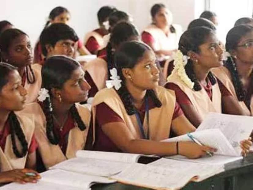 The Tamil Nadu government has released the list of public holidays for 2025, announcing 24 government holidays including Sundays. According to the list, only one public holiday falls in July this year. (News18 Tamil) The Tamil Nadu government has released the list of public holidays for 2025, announcing 24 government holidays including Sundays. According to the list, only one public holiday falls in July this year. (News18 Tamil)