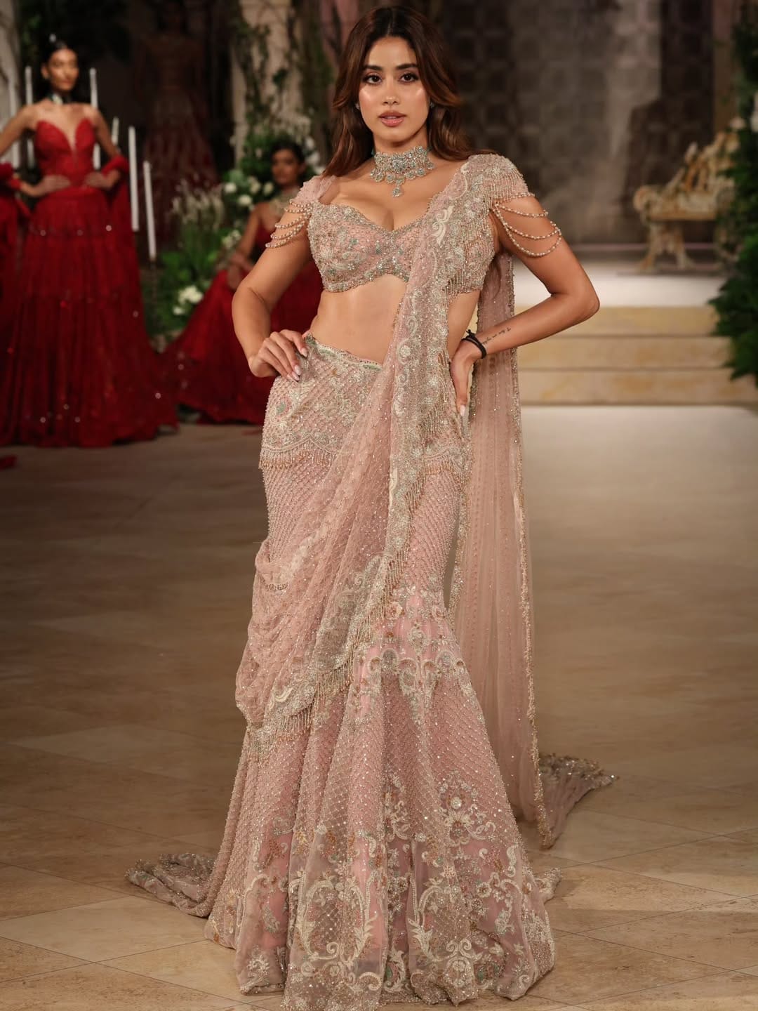 Janhvi Kapoor To Akshay Kumar: These Bollywood Celebs Turned Heads As Showstoppers 